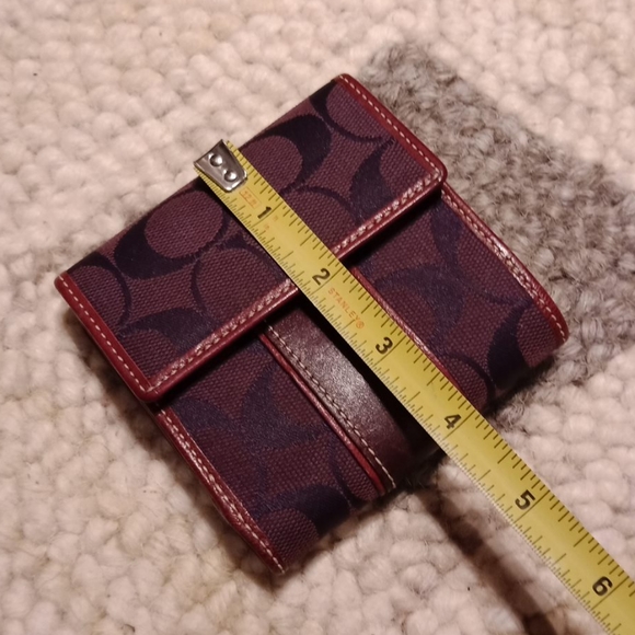 Coach wallet - Picture 9 of 13